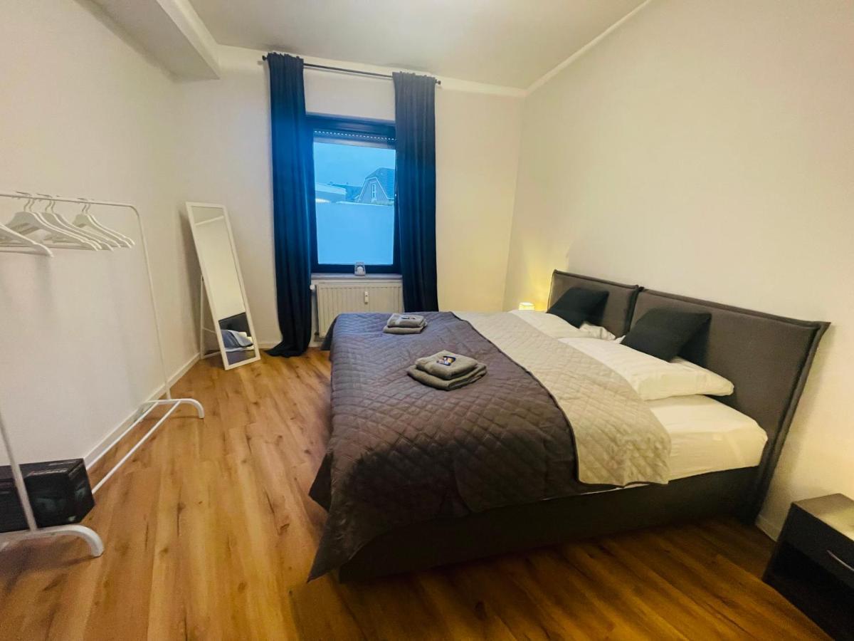 Modern * Gemuetlich * Nespresso * Terrasse * Netflix Apartment Duisburg Exterior photo